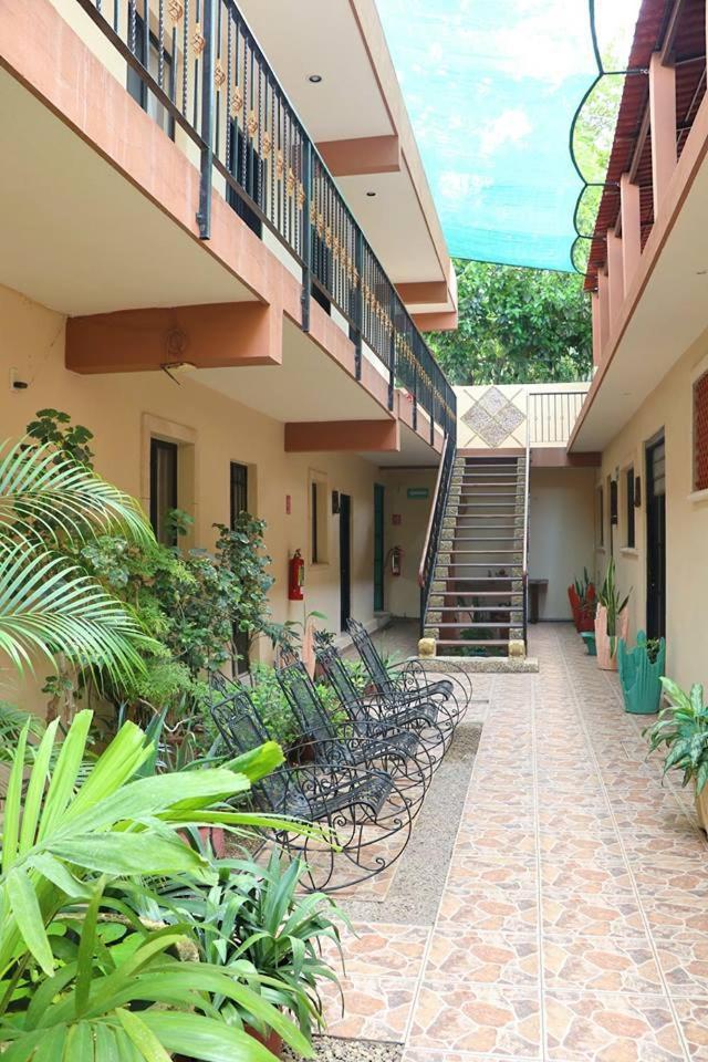 Hotel Casa Pellegrin Mérida Eksteriør bilde