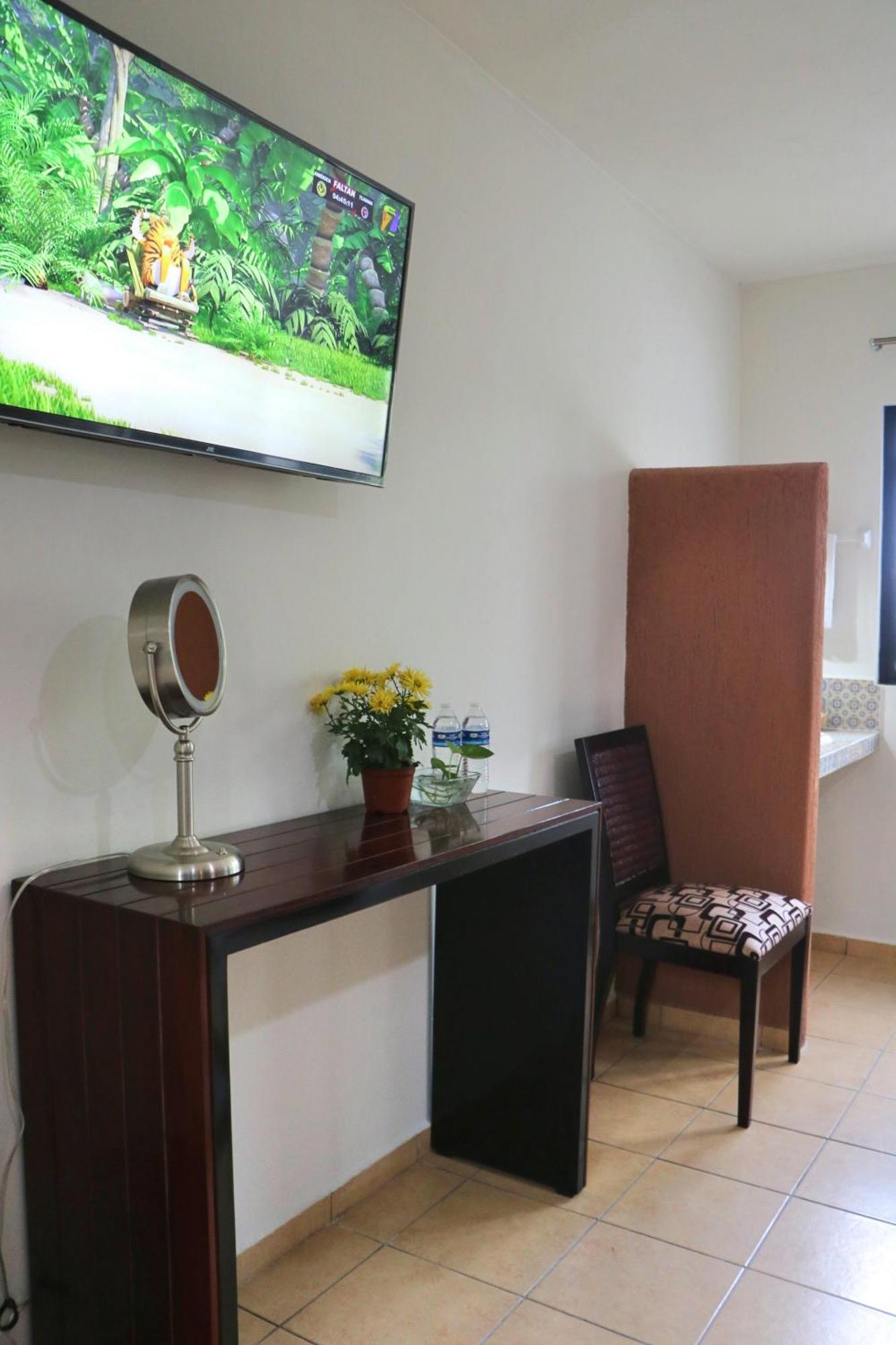 Hotel Casa Pellegrin Mérida Eksteriør bilde