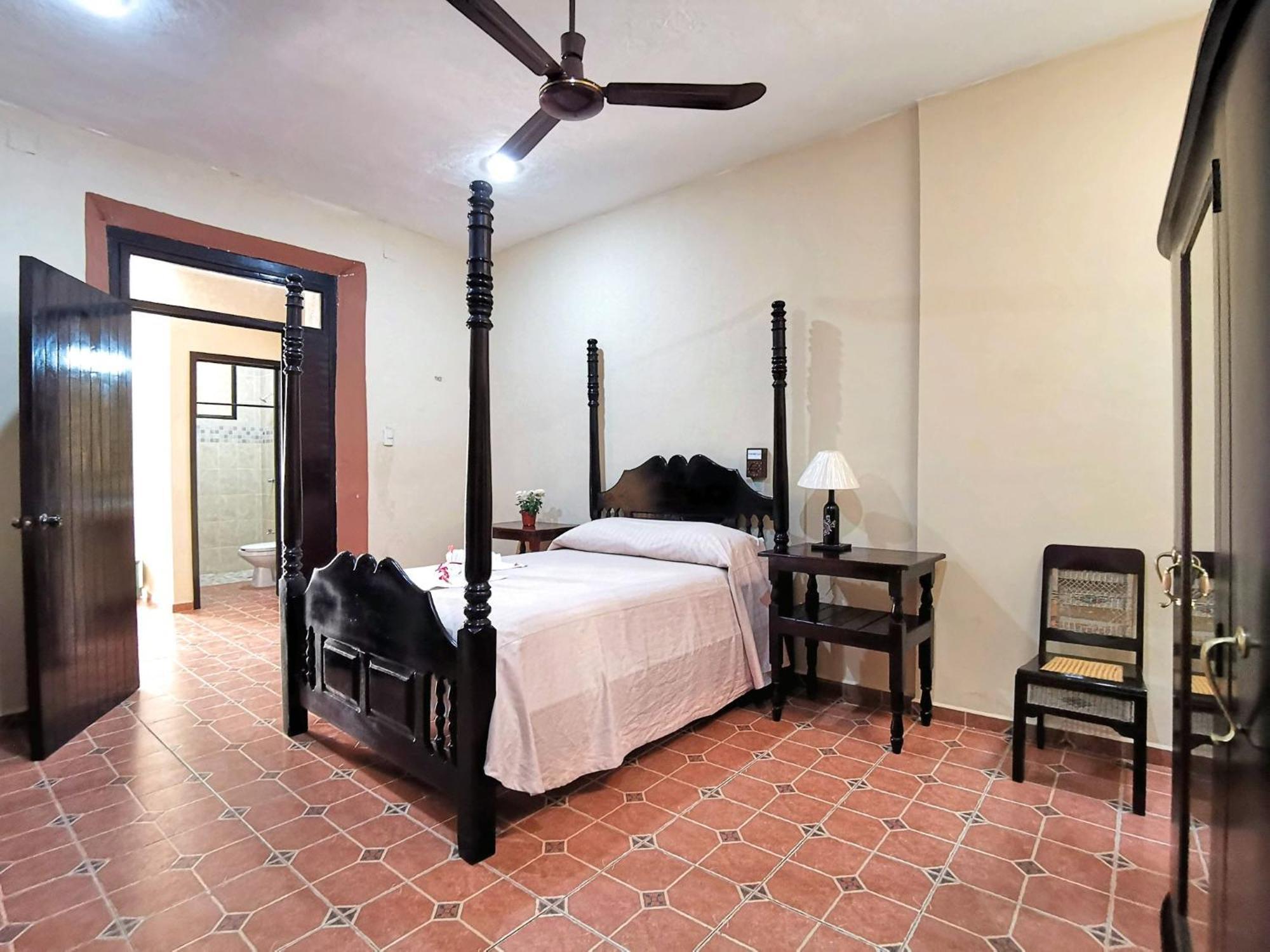 Hotel Casa Pellegrin Mérida Eksteriør bilde