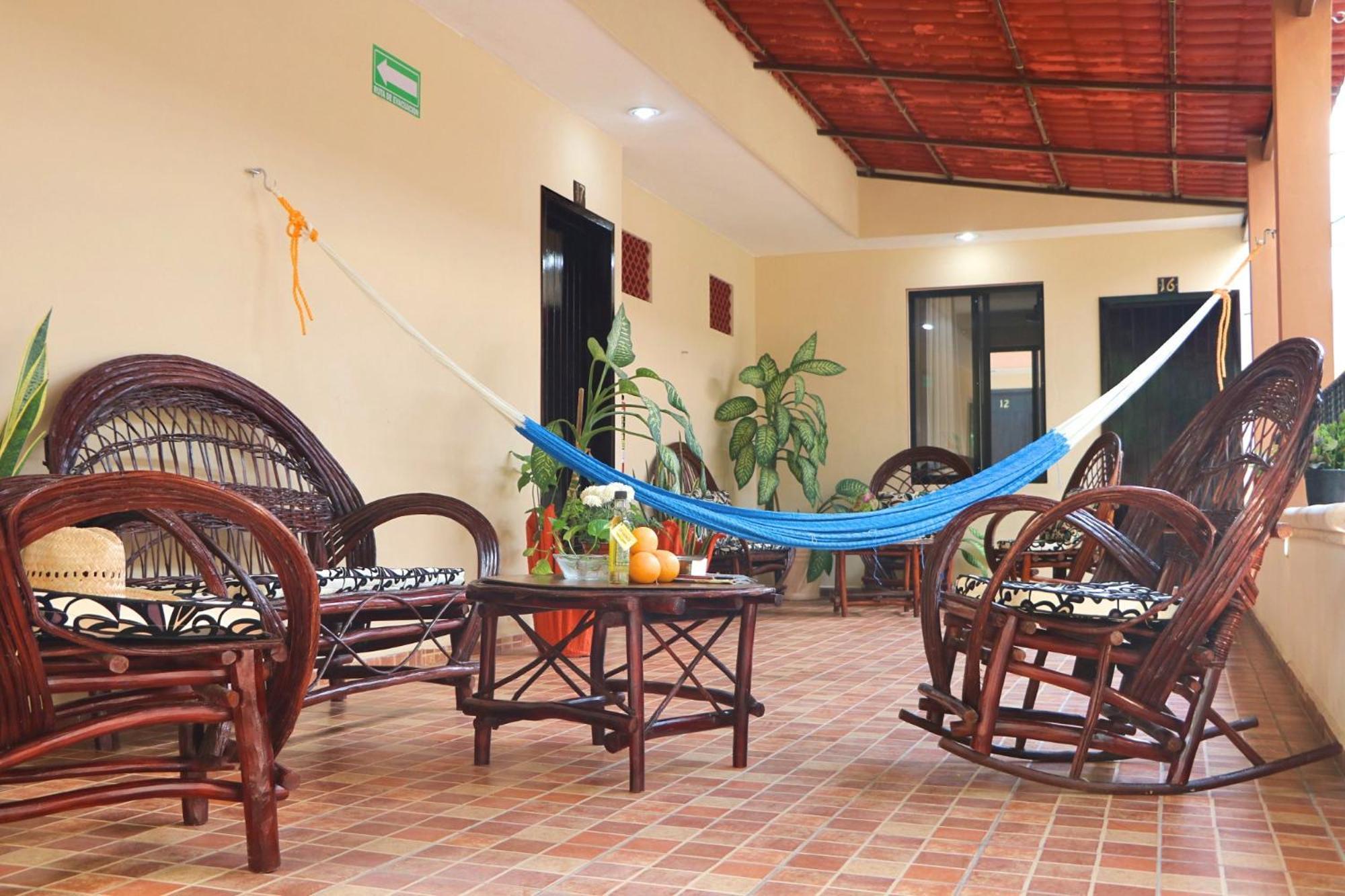 Hotel Casa Pellegrin Mérida Eksteriør bilde