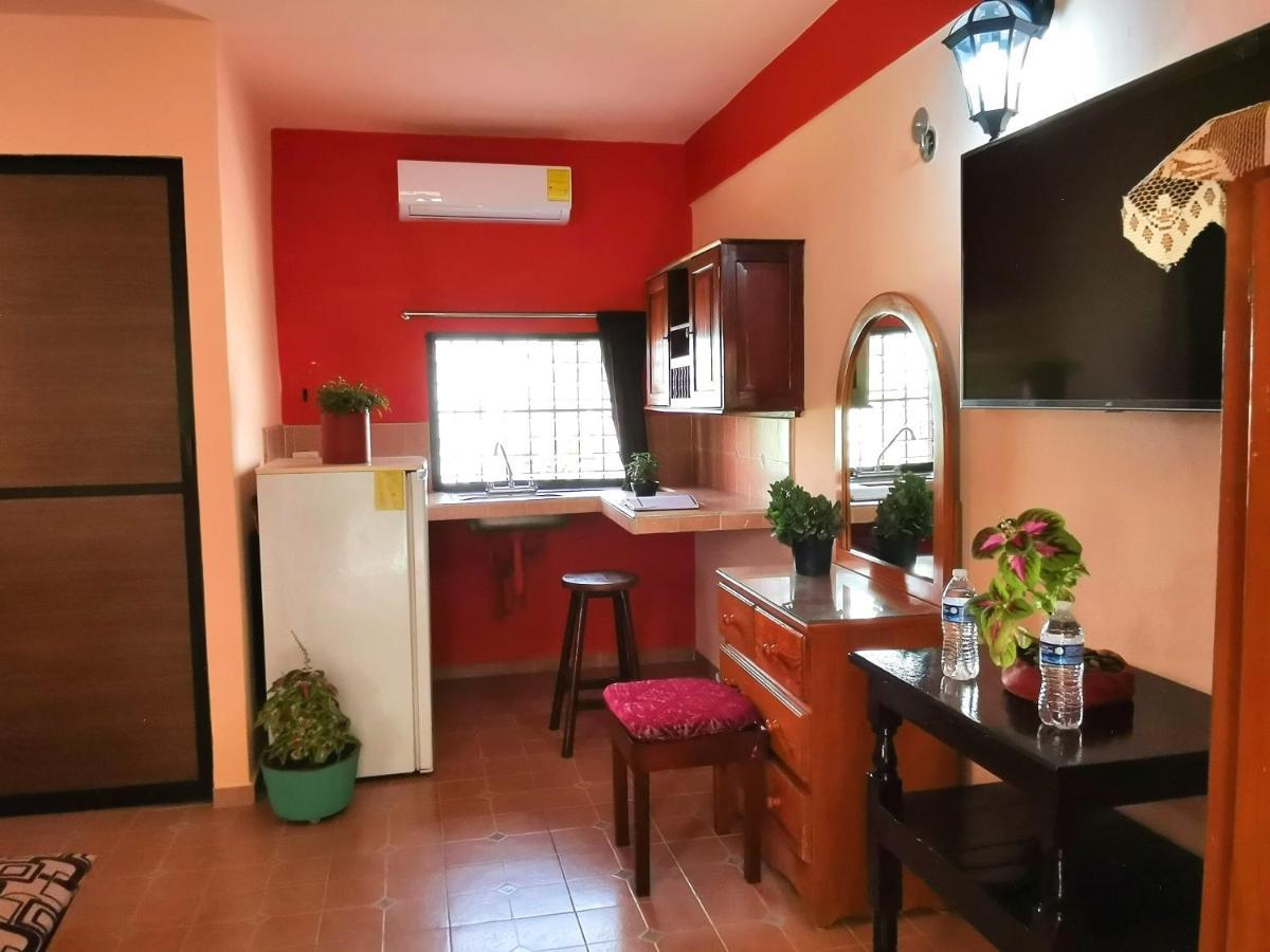Hotel Casa Pellegrin Mérida Eksteriør bilde
