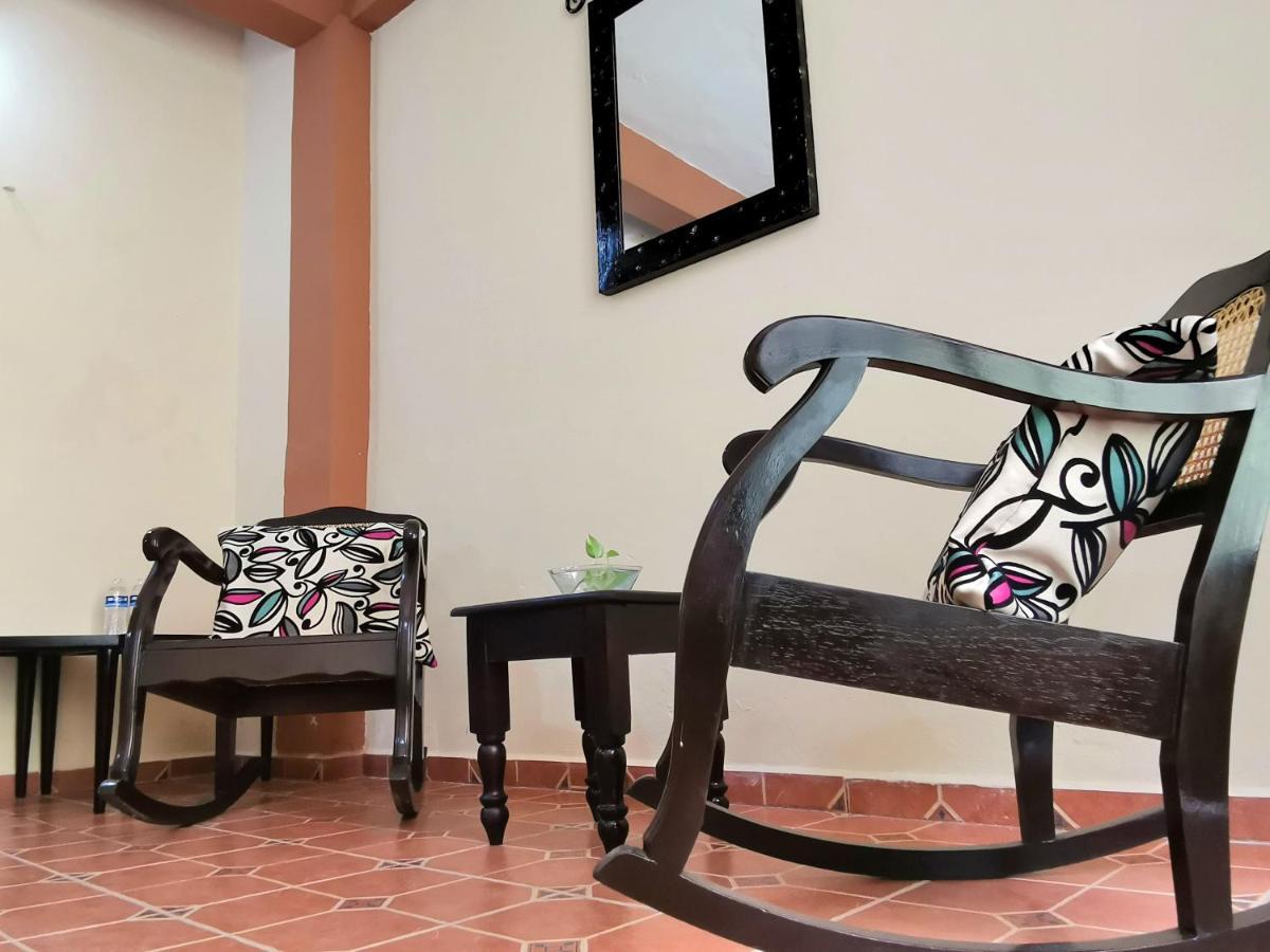 Hotel Casa Pellegrin Mérida Eksteriør bilde